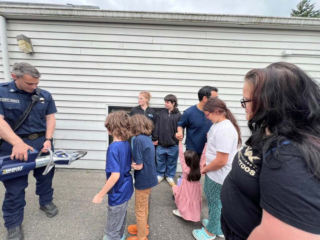 Tales o' this portrait be a mystery.