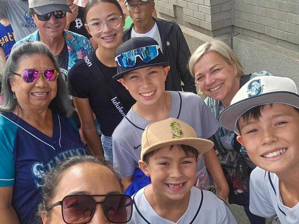 Tales o' this portrait be a mystery.